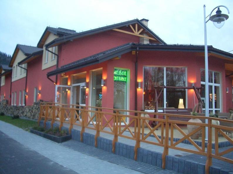 Hotel Krak Мисленице Екстериор снимка