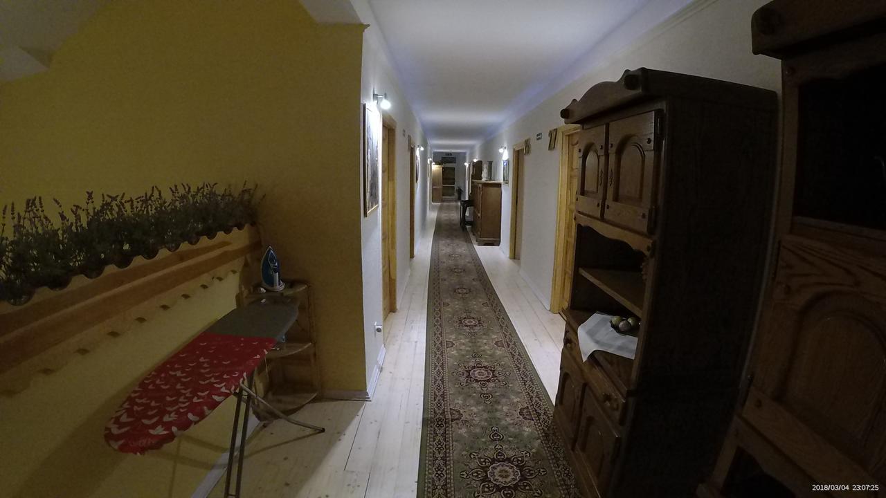 Hotel Krak Мисленице Екстериор снимка