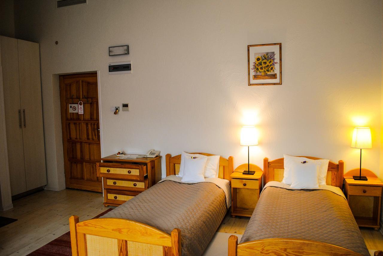 Hotel Krak Мисленице Екстериор снимка