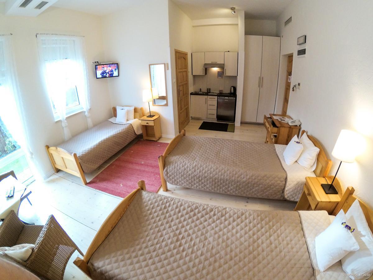 Hotel Krak Мисленице Екстериор снимка