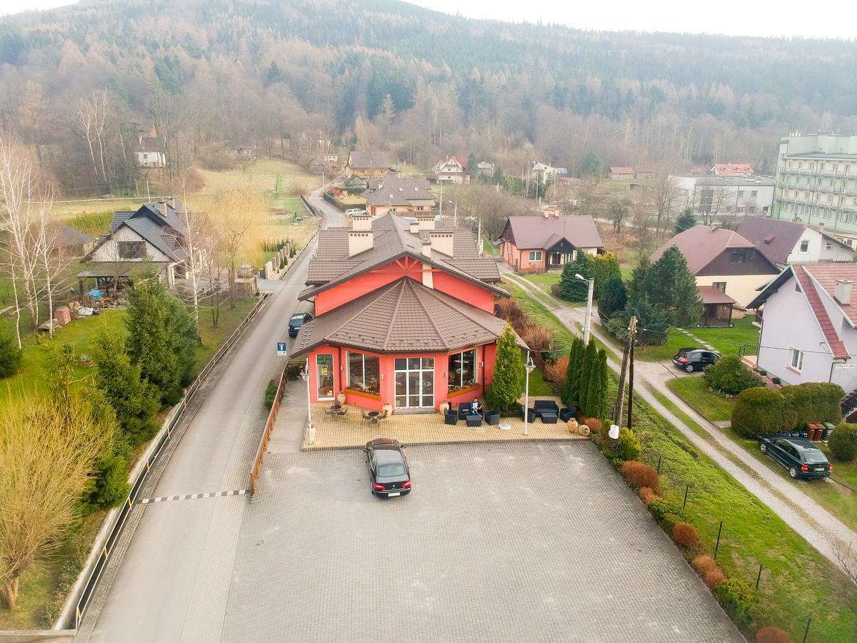 Hotel Krak Мисленице Екстериор снимка